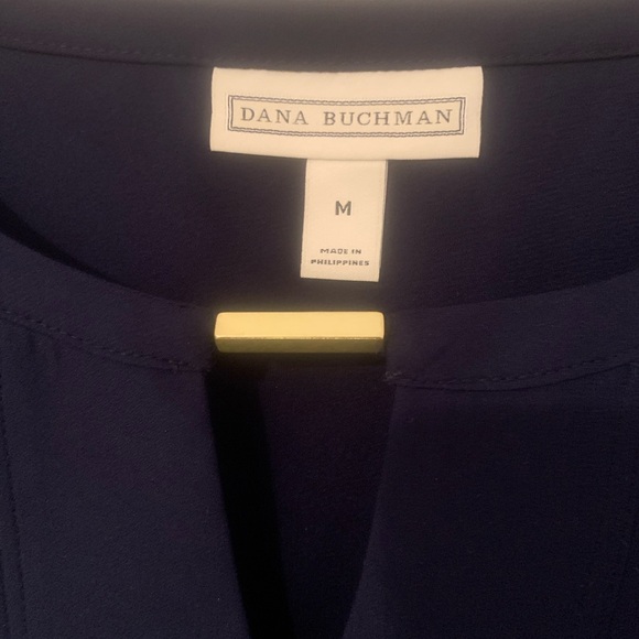 Dana Buchman navy blue shirt. Size M - Picture 4 of 9